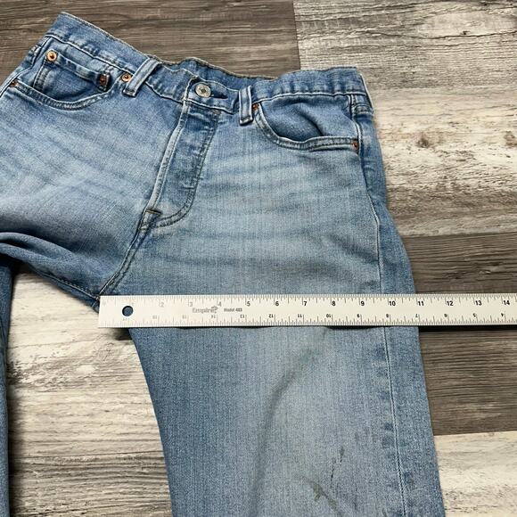 Levis 501 Light Wash Blue Mens 30x31 Straight Leg Button Fly Denim Jeans Red Tab - Picture 13 of 14